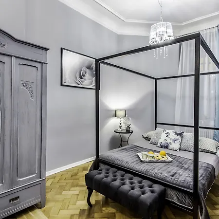 Clicktheflat Apartment Warsaw