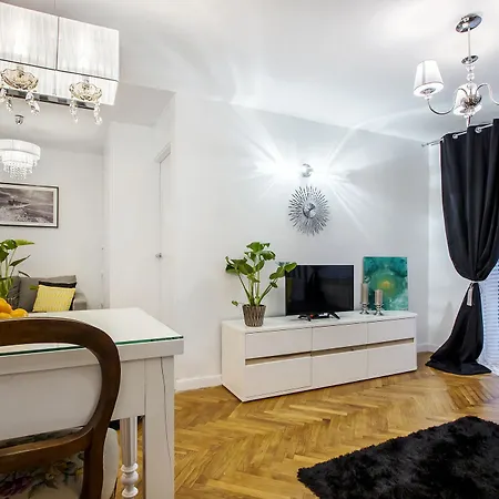 Clicktheflat Apartment